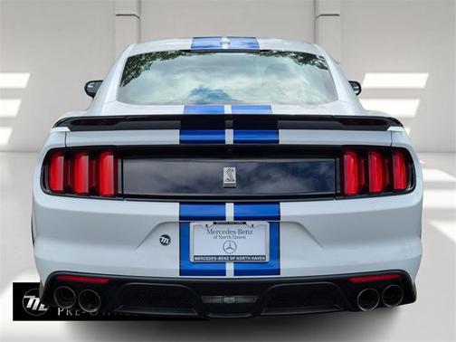 2018 Ford Shelby GT350 Base