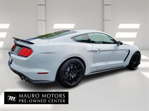 2018 Ford Shelby GT350 Base