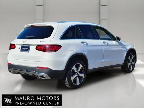 White 2022 Mercedes-Benz GLC 300 Base 4MATIC
