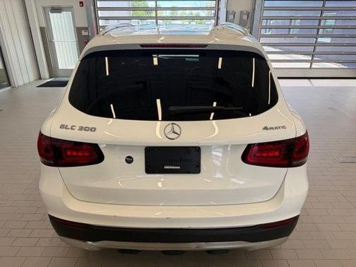 White 2022 Mercedes-Benz GLC 300 Base 4MATIC