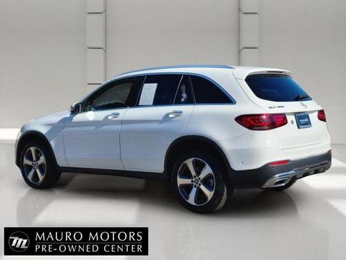 White 2022 Mercedes-Benz GLC 300 Base 4MATIC