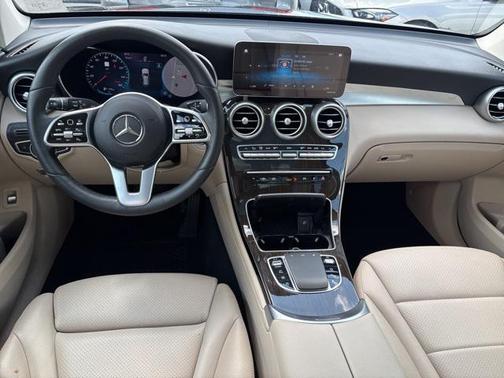 2021 Mercedes-Benz GLC 300 4MATIC