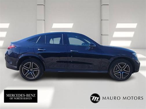 2024 Mercedes-Benz GLC 300 