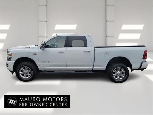 2023 RAM 2500 Laramie Crew Cab 4x4 6'4' Box