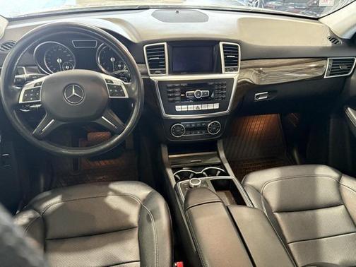 2015 Mercedes-Benz M-Class 4MATIC