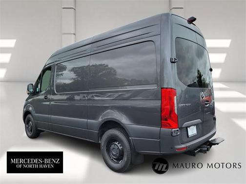 2025 Mercedes-Benz Sprinter 2500 Standard Roof