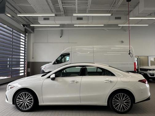 2024 Mercedes-Benz CLA 250 4MATIC