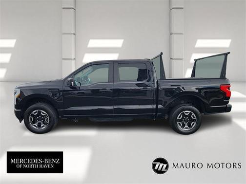 2022 Ford F-150 Lightning Pro
