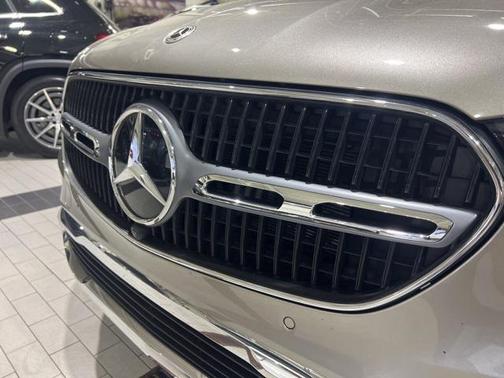 2024 Mercedes-Benz GLC 300 4MATIC