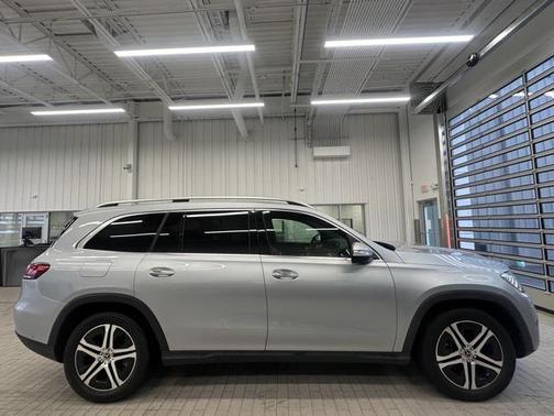 2022 Mercedes-Benz GLS 450 4MATIC