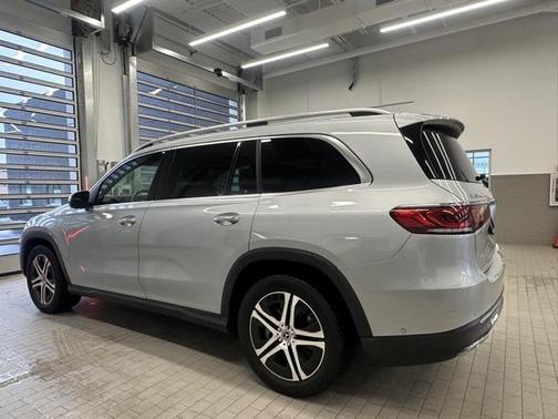 2022 Mercedes-Benz GLS 450 4MATIC