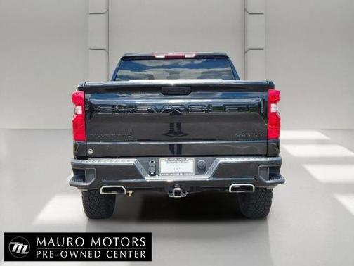 Black 2022 Chevrolet Silverado 1500 Custom Trail Boss