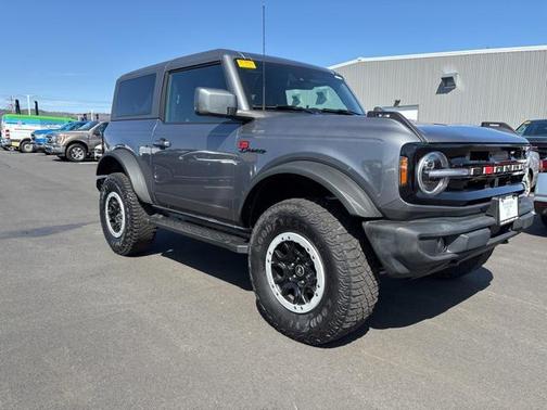 2023 Ford Bronco Outer Banks