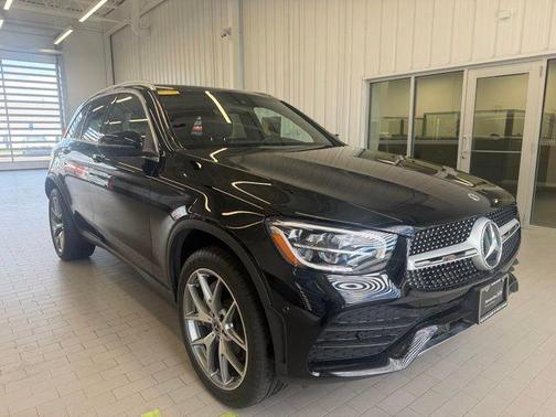 Black 2022 Mercedes-Benz GLC 300 Base 4MATIC
