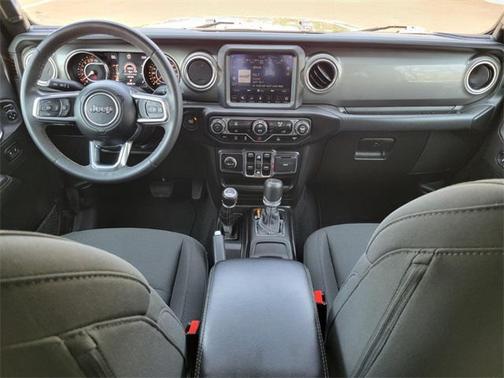 2023 Jeep Gladiator Overland