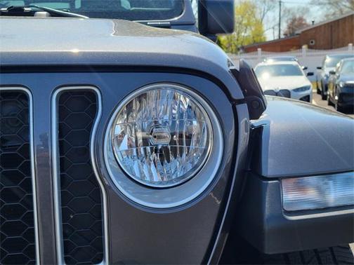 2023 Jeep Gladiator Overland