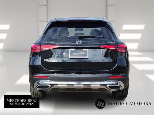 2025 Mercedes-Benz GLC 300 4MATIC