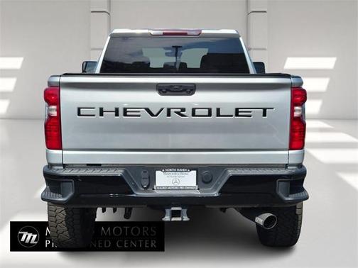 2022 Chevrolet Silverado 2500 Custom