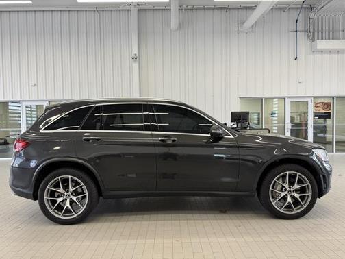 2022 Mercedes-Benz GLC 300 4MATIC