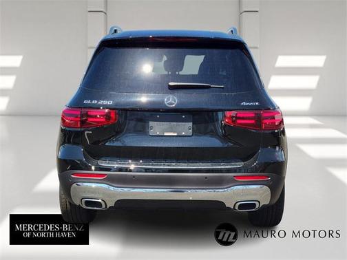 2025 Mercedes-Benz GLB 250 4MATIC
