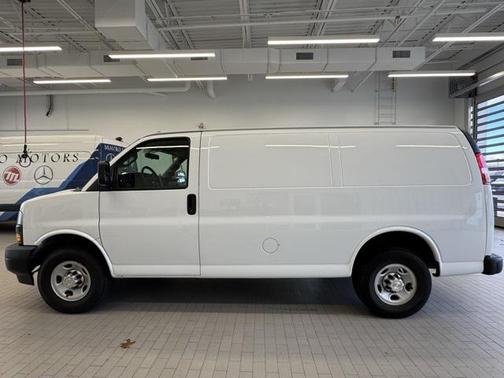 2020 Chevrolet Express 2500 RWD 2500 Regular Wheelbase WT