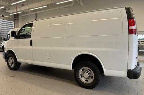 2020 Chevrolet Express 2500 RWD 2500 Regular Wheelbase WT