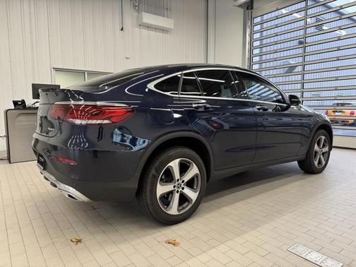 2022 Mercedes-Benz GLC 300 4MATIC Coupe