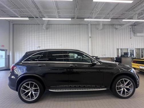2021 Mercedes-Benz GLC 300 4MATIC