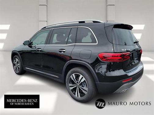 2025 Mercedes-Benz GLB 250 4MATIC