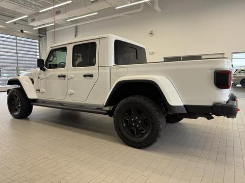 2021 Jeep Gladiator Mojave 4X4