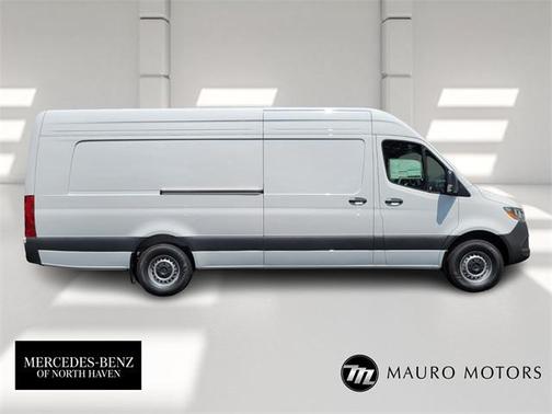 2025 Mercedes-Benz Sprinter 2500 High Roof