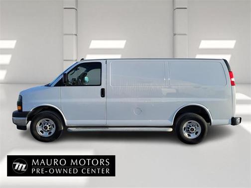 2022 GMC Savana 2500 Work Van
