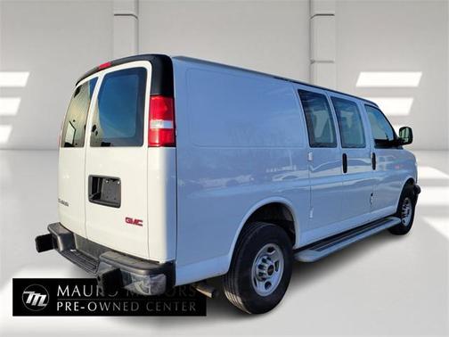 2022 GMC Savana 2500 Work Van