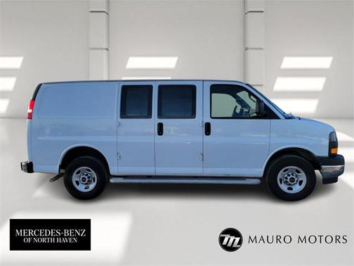 2022 GMC Savana 2500 Work Van
