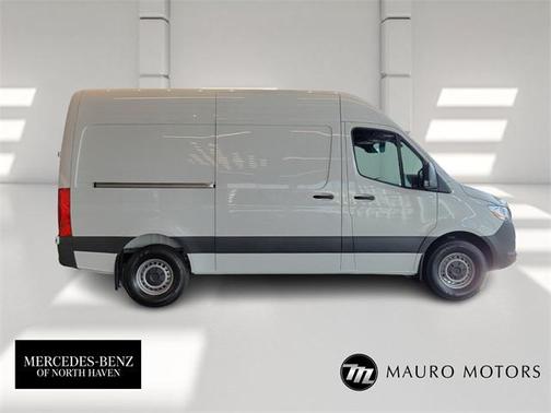 2025 Mercedes-Benz Sprinter 2500 Standard Roof
