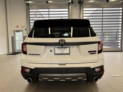 2022 Honda Passport AWD TrailSport