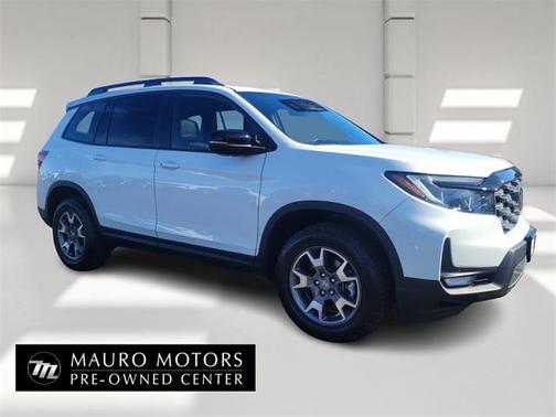 2022 Honda Passport AWD TrailSport