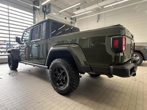2022 Jeep Gladiator Willys 4x4