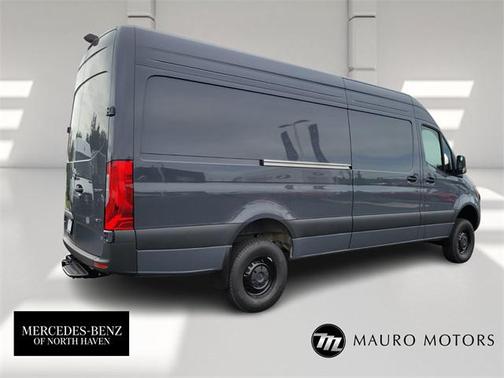2025 Mercedes-Benz Sprinter 2500 High Roof