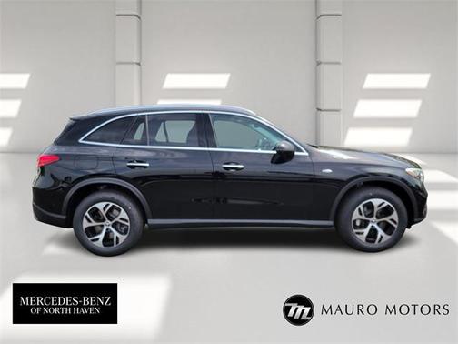 2025 Mercedes-Benz GLC 350e Base