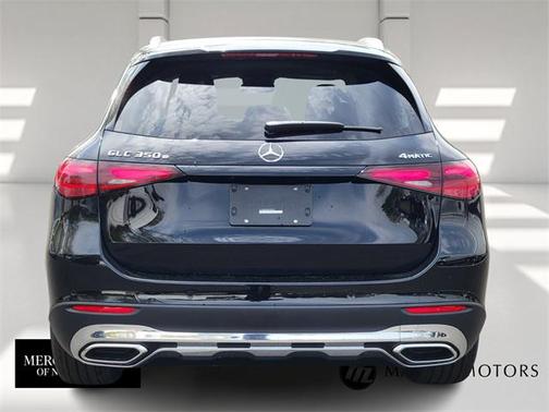2025 Mercedes-Benz GLC 350e Base
