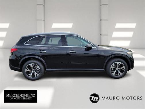 2025 Mercedes-Benz GLC 350e Base