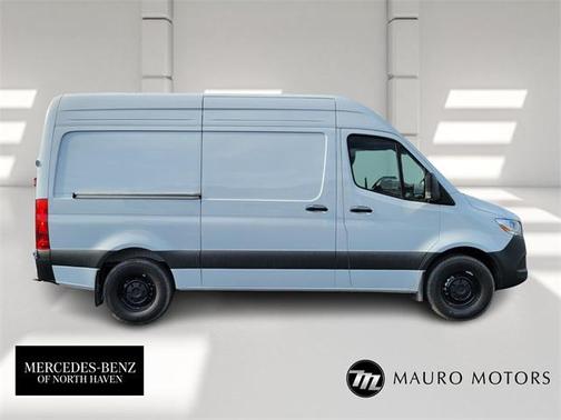 2025 Mercedes-Benz Sprinter 2500 Standard Roof