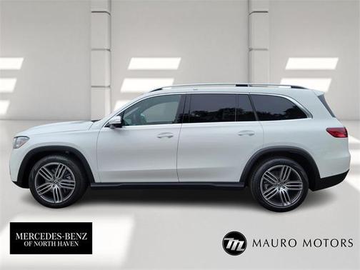2025 Mercedes-Benz GLS 450 4MATIC