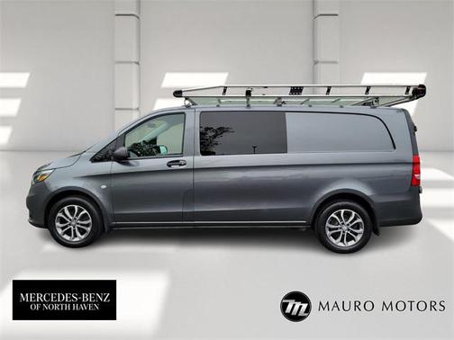 2021 Mercedes-Benz Metris Base