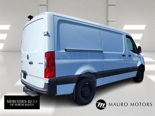 2025 Mercedes-Benz Sprinter 2500 Standard Roof