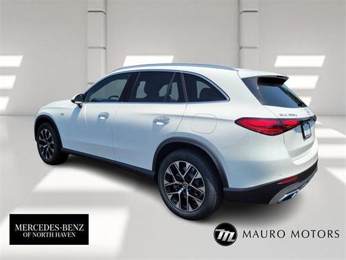 2025 Mercedes-Benz GLC 350e Base