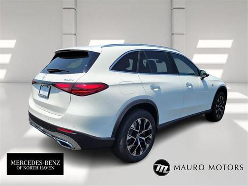 2025 Mercedes-Benz GLC 350e Base