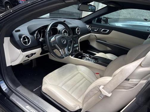 2015 Mercedes-Benz SL-Class SL 63 AMG