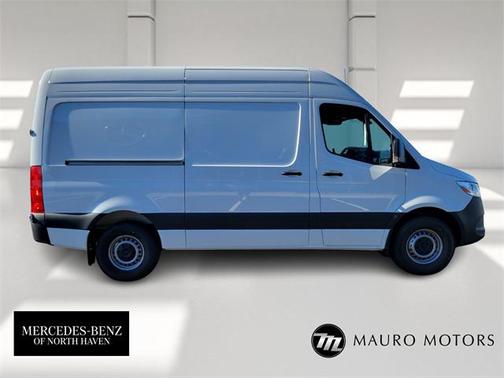 2025 Mercedes-Benz Sprinter 2500 Standard Roof